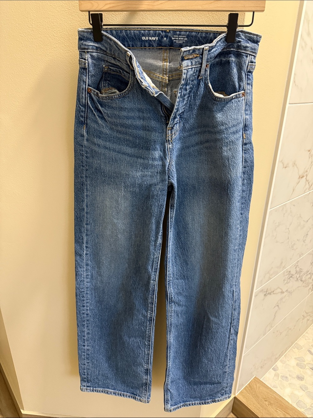 Size 0 extra high rise wide leg jeans